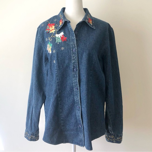 Westbound Denim Christmas Holiday Button Up Embroidered and Bead detail size L - Picture 11 of 14